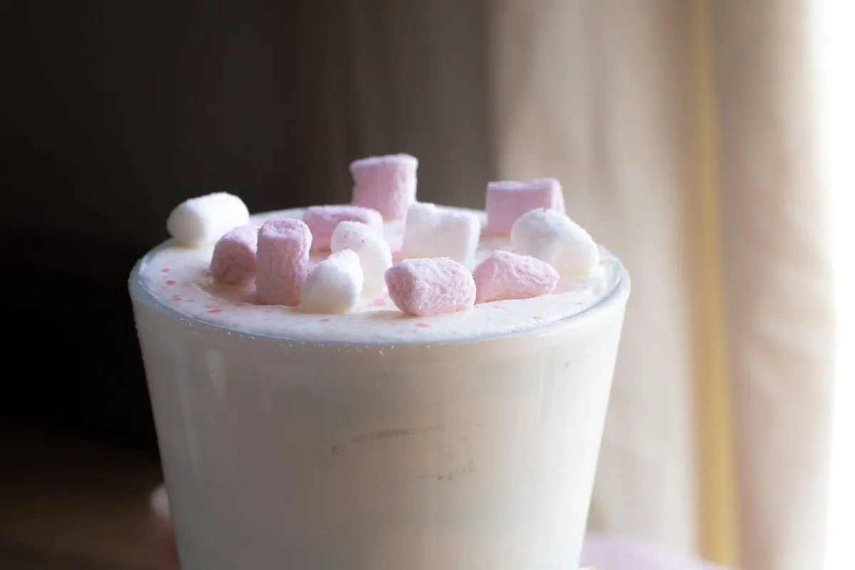 Posez toutes vos questions à O'BomB sur leurs bombs de chocolat chaud