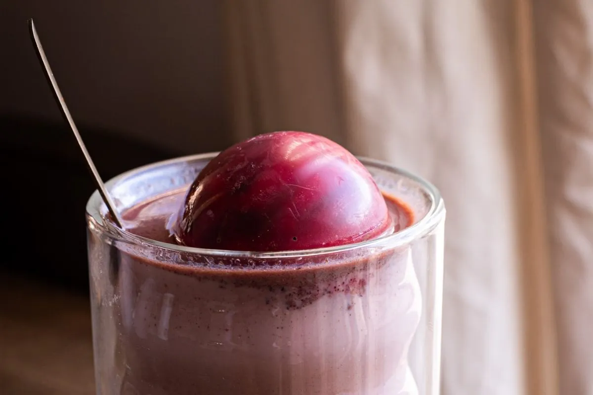 FAQ O'BomB : découvrez les réponses à toutes vos questions sur nos bombs de chocolat chaud et bien plus