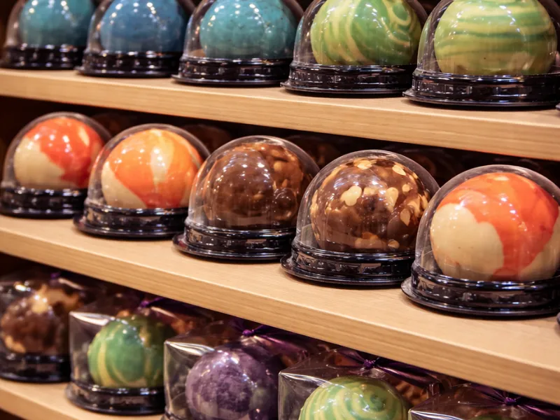 Bombe ou boule de chocolat chaud, comment bien choisir la sienne